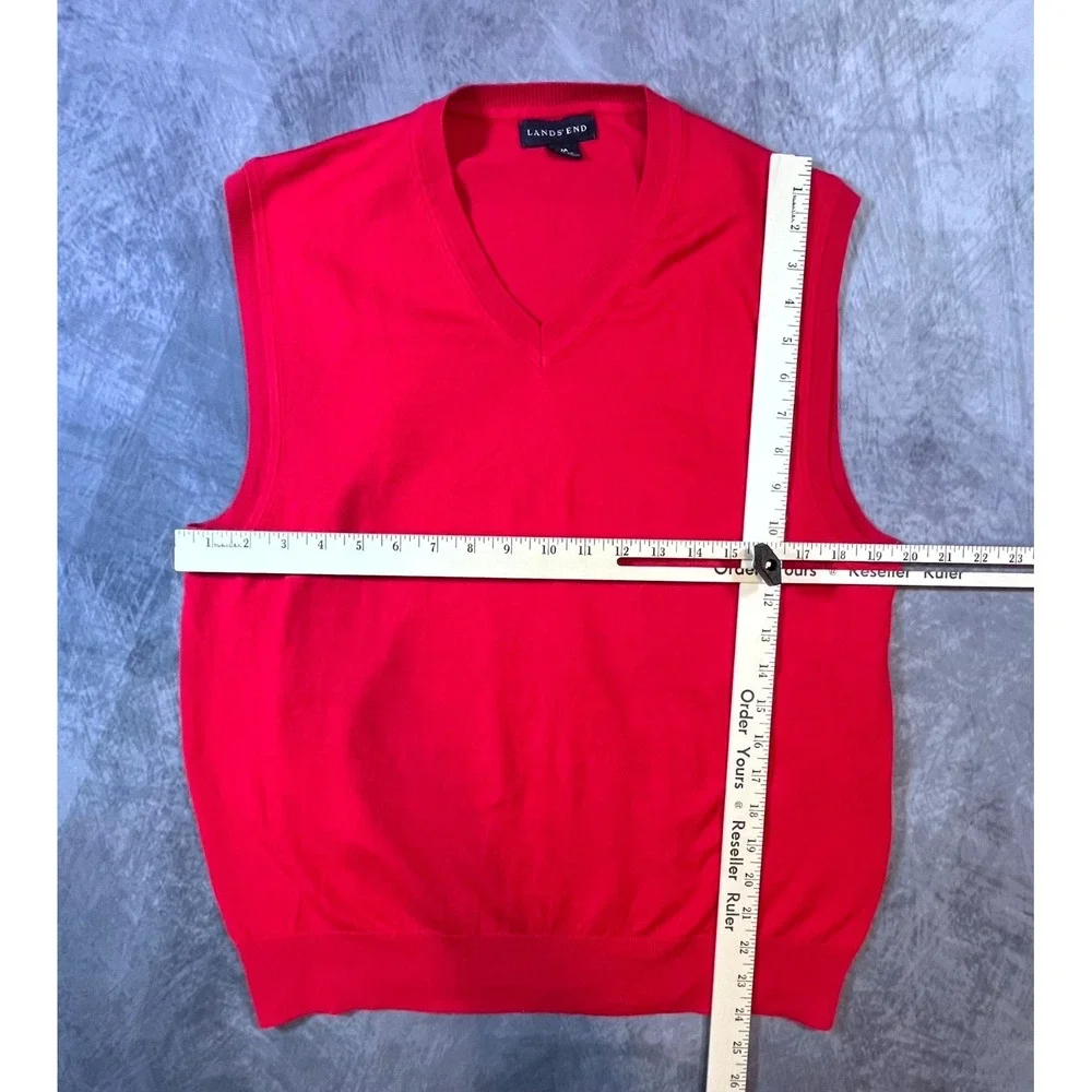 Lands End Sweater Vest Mens Medium 38-40 Red Cotton V-Neck Knit Sleeveless
